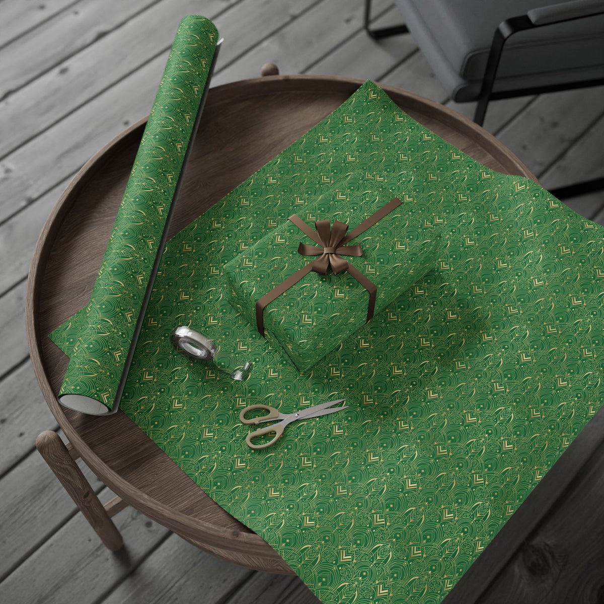Festive Green & Gold Wrapping Paper Roll — Elegant Holiday Gift Wrap
