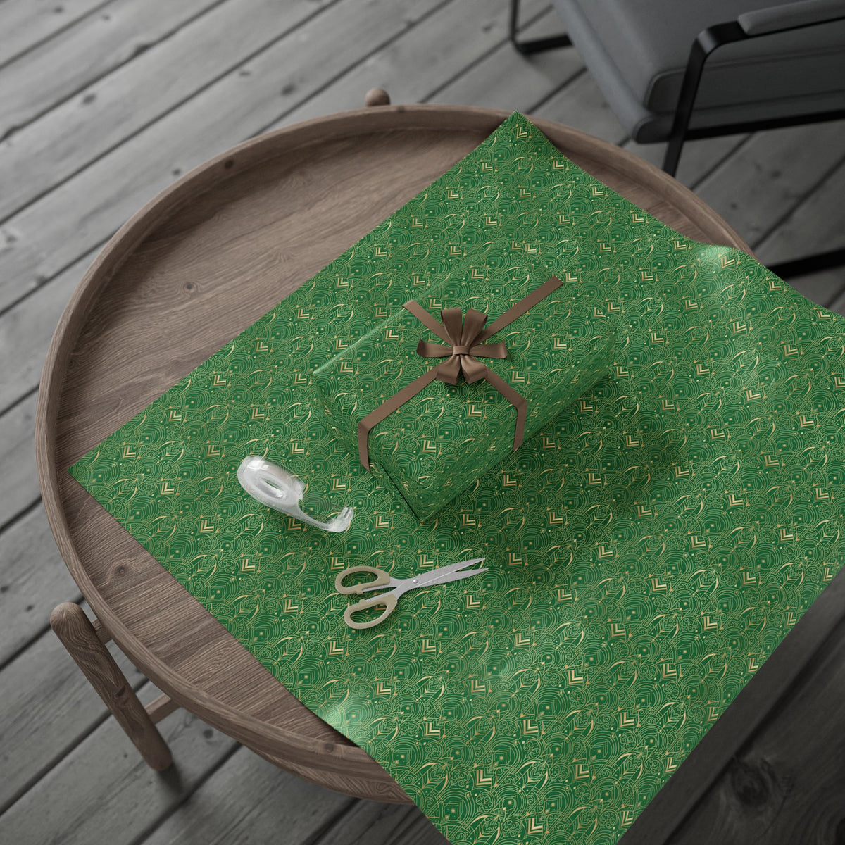 Festive Green & Gold Wrapping Paper Roll — Elegant Holiday Gift Wrap
