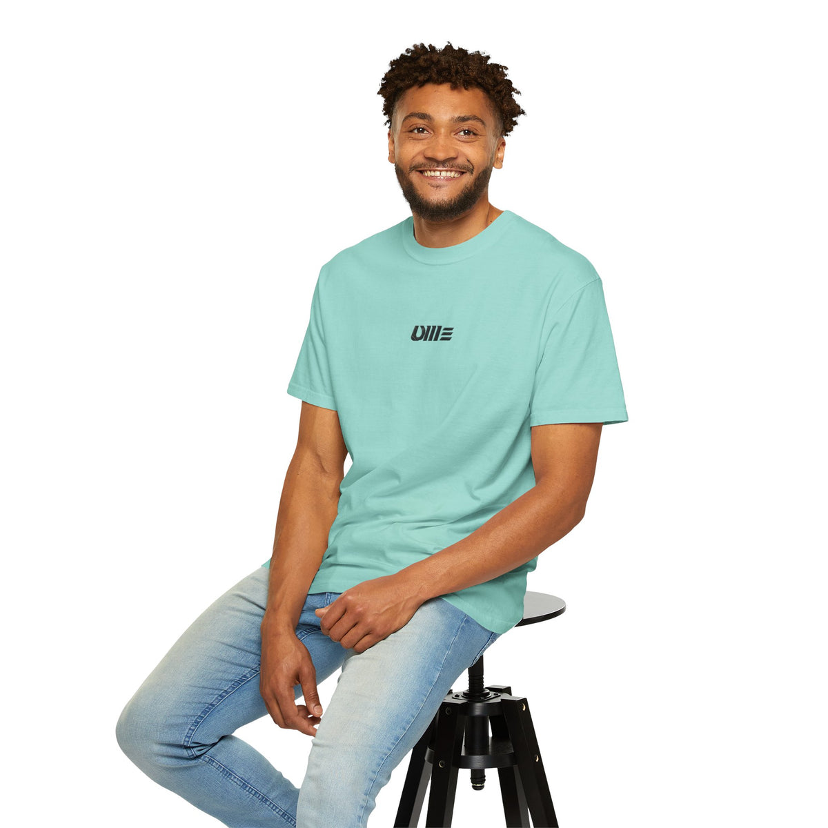 Minimalist 'ONE' Logo T-Shirt — Modern Graphic Tee