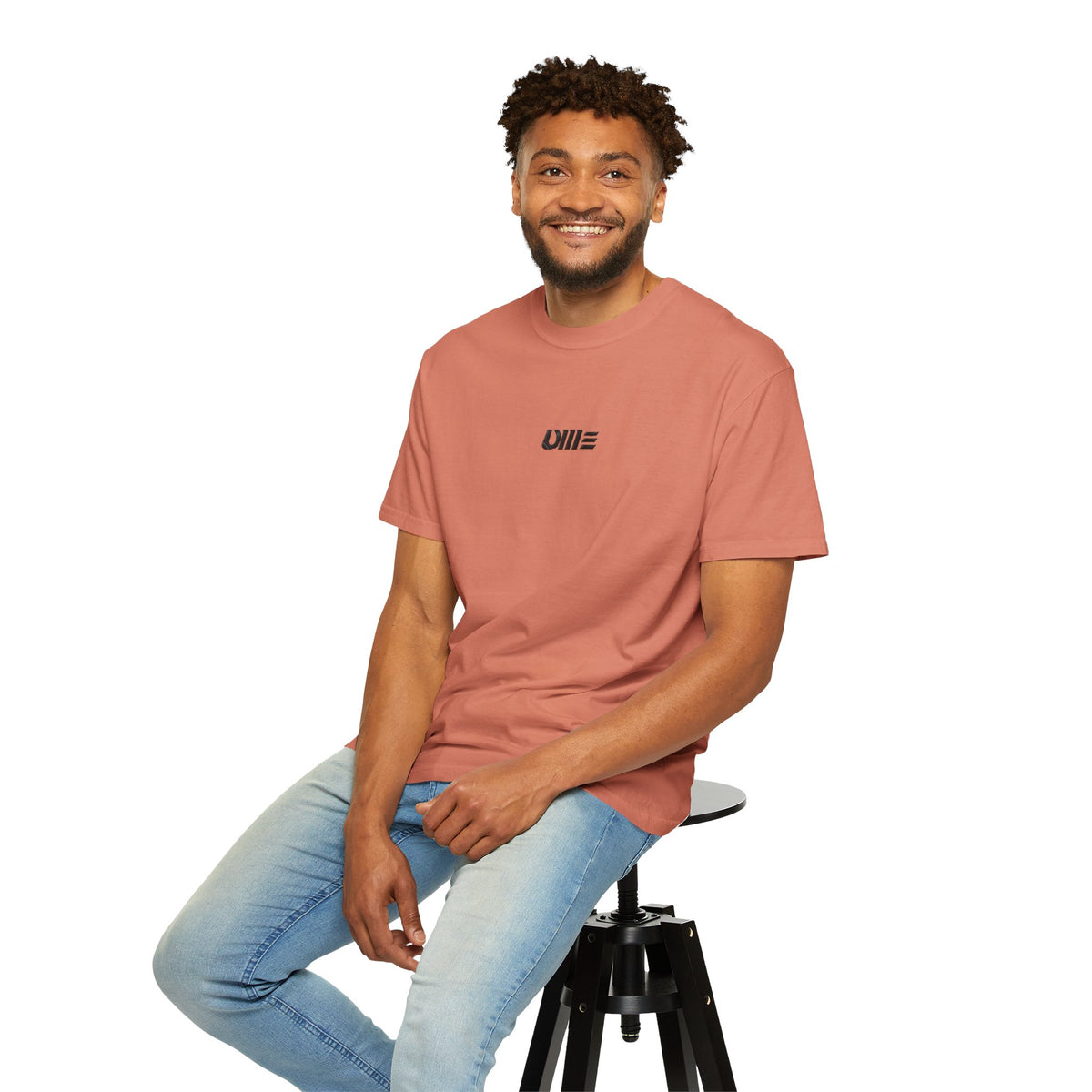 Minimalist 'ONE' Logo T-Shirt — Modern Graphic Tee